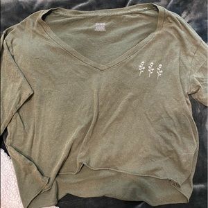 Cropped pink long sleeve